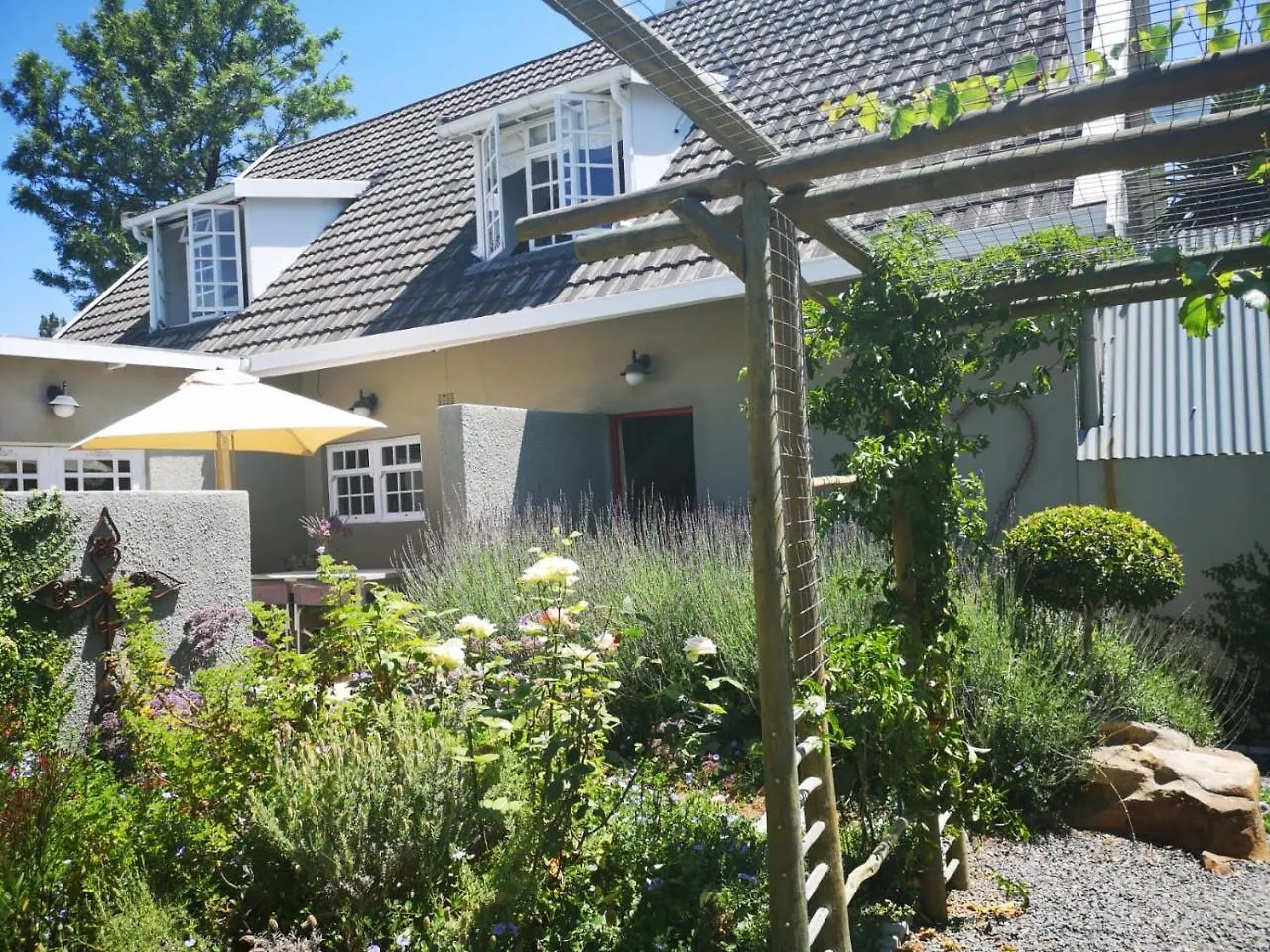 Almond Cottage Bed & Breakfast Somerset West